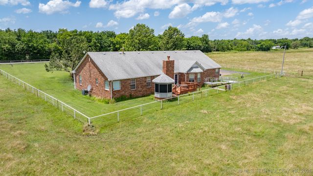 1 W 204th Street, Haskell, OK 74436