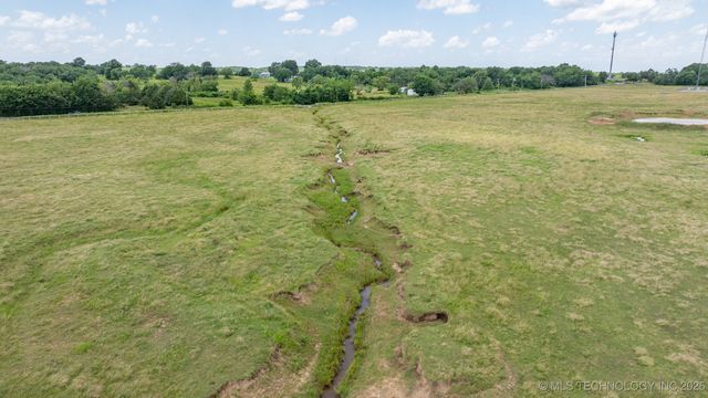 1 W 204th Street, Haskell, OK 74436