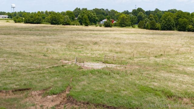 1 W 204th Street, Haskell, OK 74436