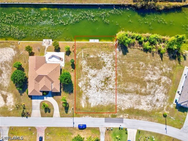 430 SW 24th ST, Cape Coral, FL 33991