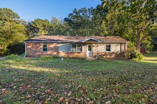 2120 31W Hwy, S, White House, TN 37188
