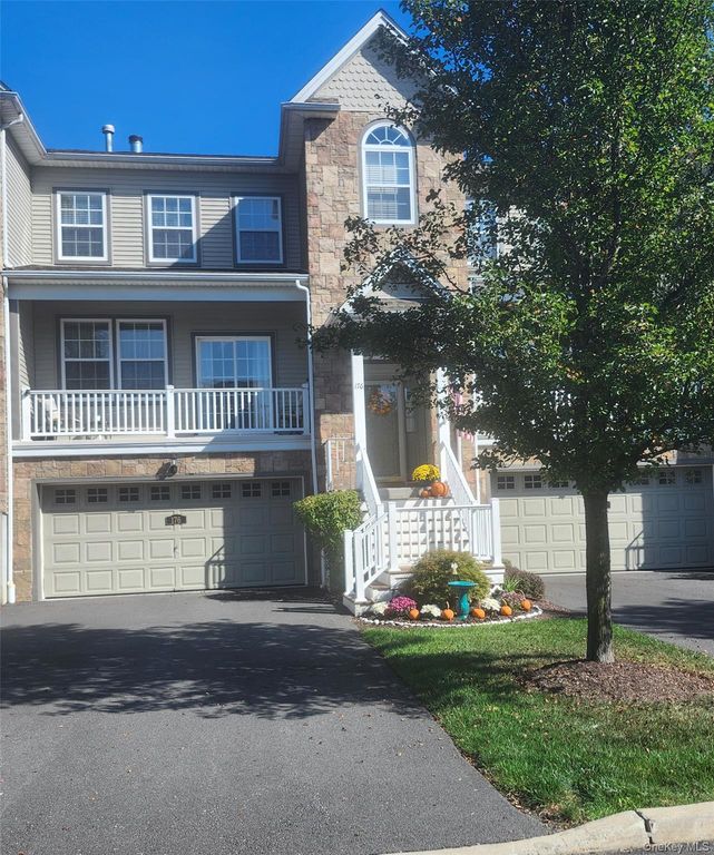 176 N River Drive, Beacon, NY 12508