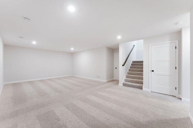 1292 Ardcurra Row, Rosemount, MN 55068