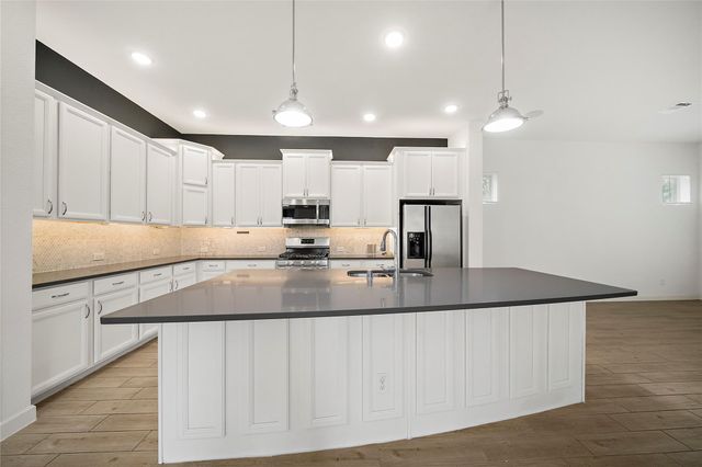 2414 Sandhill Crest Lane, Brookshire, TX 77423