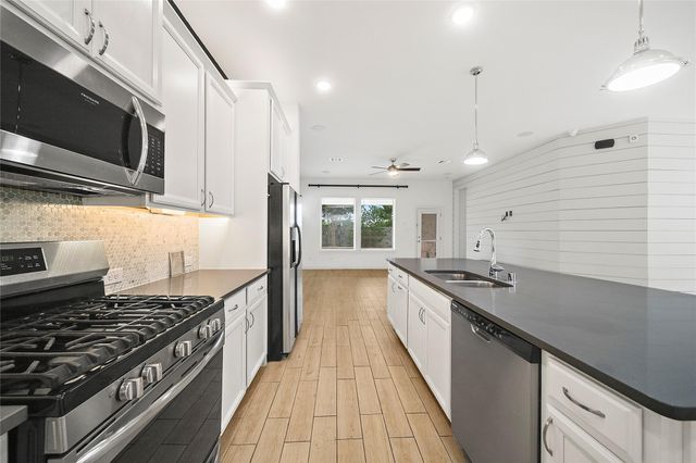 2414 Sandhill Crest Lane, Brookshire, TX 77423
