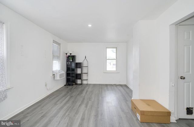 529 W RACE ST, Martinsburg, WV 25401