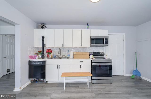 529 W RACE ST, Martinsburg, WV 25401