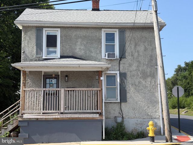 529 W RACE ST, Martinsburg, WV 25401