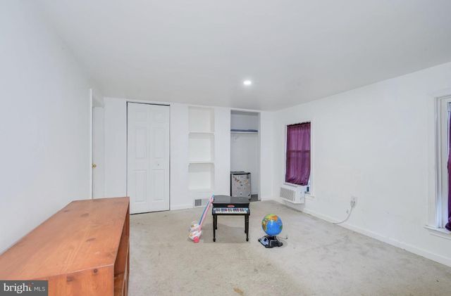 529 W RACE ST, Martinsburg, WV 25401