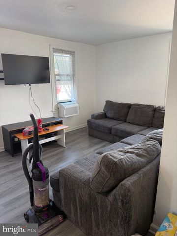 529 W RACE ST, Martinsburg, WV 25401