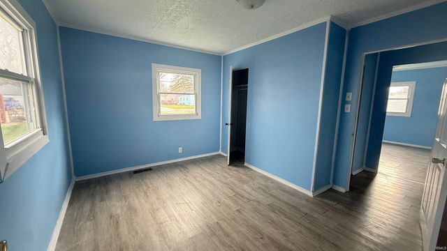 1026 Mckinnie Avenue, Fort Wayne, IN 46806
