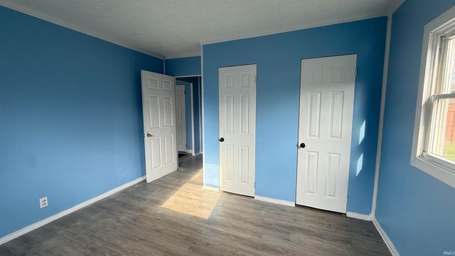 1026 Mckinnie Avenue, Fort Wayne, IN 46806