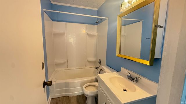 1026 Mckinnie Avenue, Fort Wayne, IN 46806