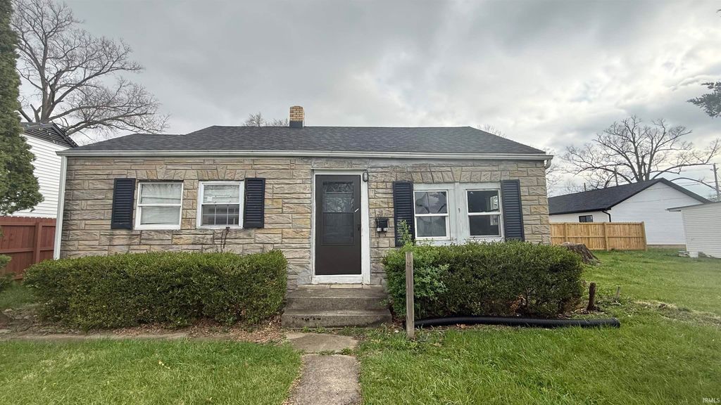1026 Mckinnie Avenue, Fort Wayne, IN 46806