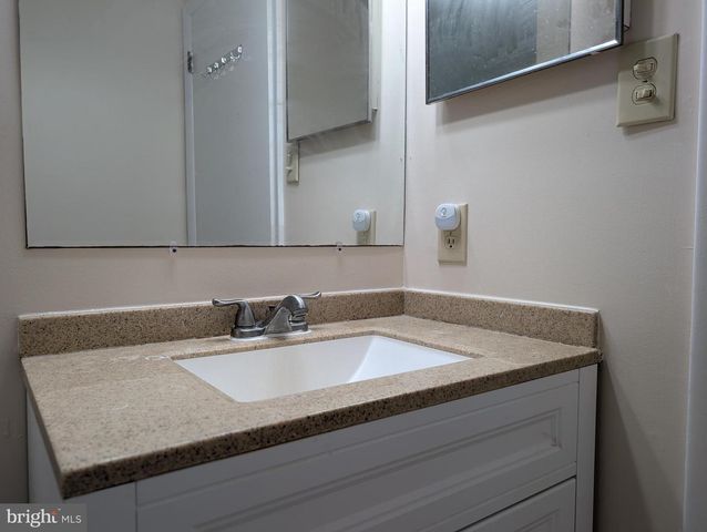 89 WILLIAM PATTERSON CT, Princeton, NJ 08540