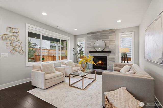 8215 NE 126th Drive, Kirkland, WA 98034