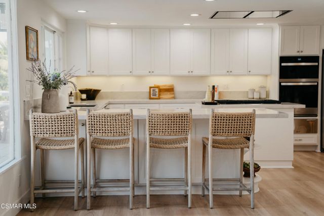 1884 Calle Salto, Thousand Oaks, CA 91360