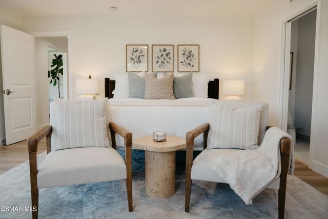 1884 Calle Salto, Thousand Oaks, CA 91360