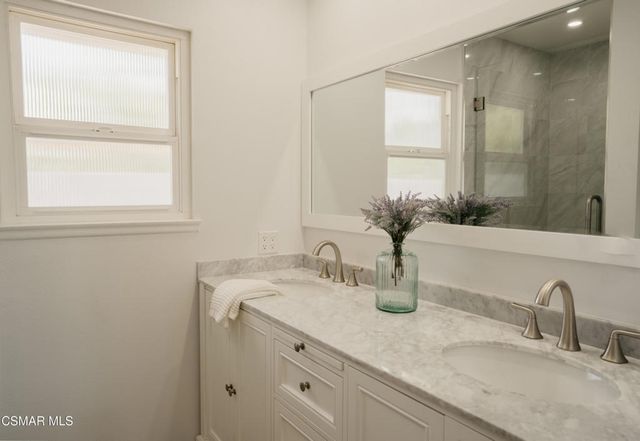 1884 Calle Salto, Thousand Oaks, CA 91360
