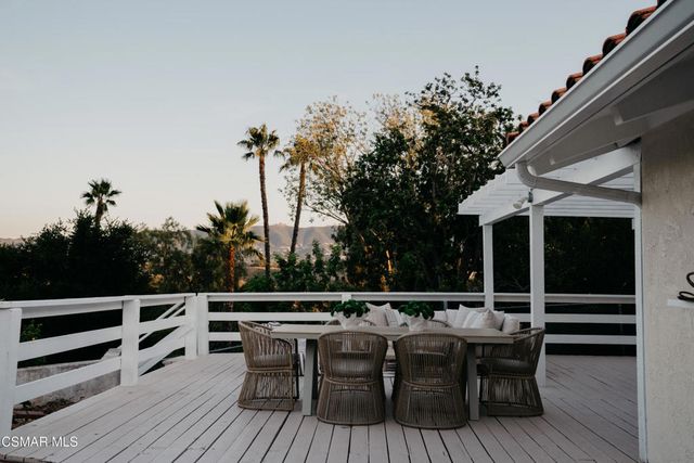 1884 Calle Salto, Thousand Oaks, CA 91360