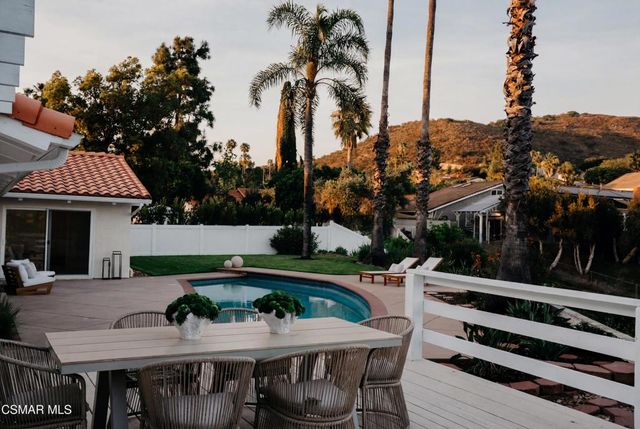 1884 Calle Salto, Thousand Oaks, CA 91360