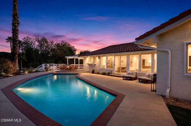 1884 Calle Salto, Thousand Oaks, CA 91360