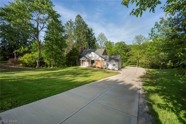 3975 Ellendale Road, Moreland Hills, OH 44022