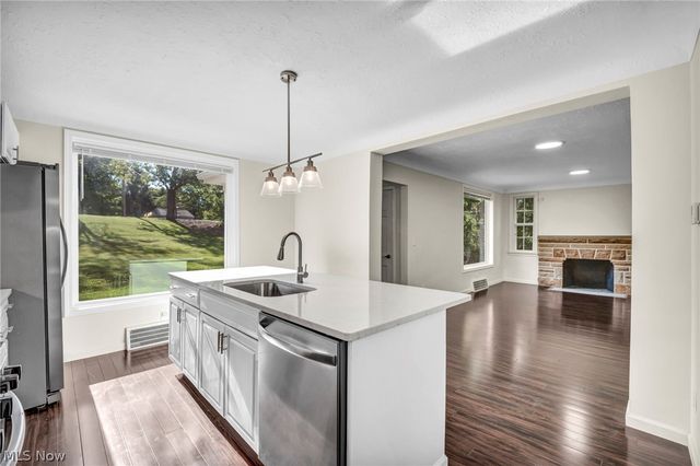 3975 Ellendale Road, Moreland Hills, OH 44022