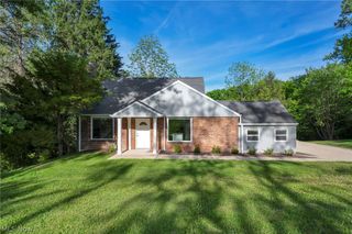 3975 Ellendale Road, Moreland Hills, OH 44022