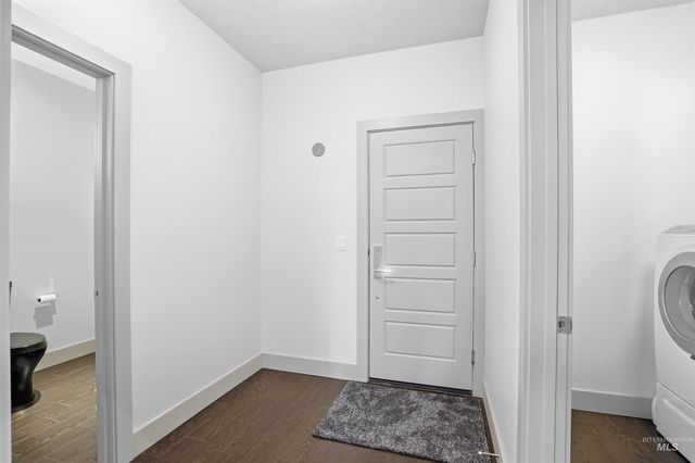2875 S Palmatier Way, Boise, ID 83716