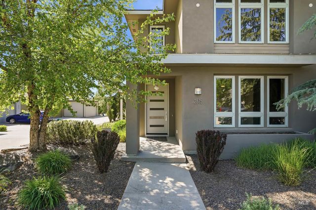 2875 S Palmatier Way, Boise, ID 83716