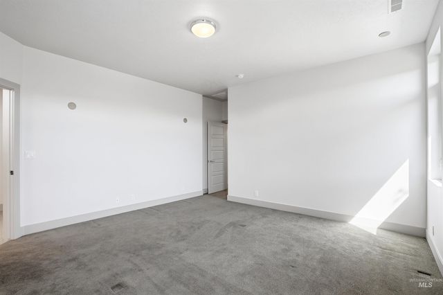 2875 S Palmatier Way, Boise, ID 83716