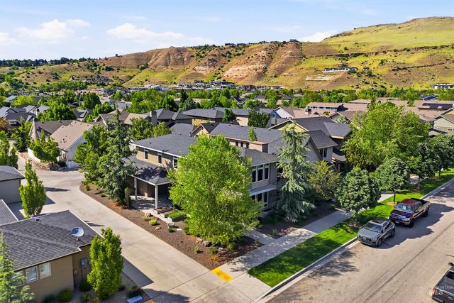 2875 S Palmatier Way, Boise, ID 83716