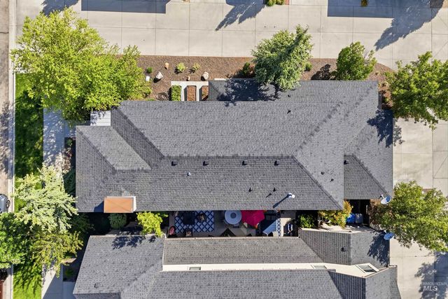 2875 S Palmatier Way, Boise, ID 83716
