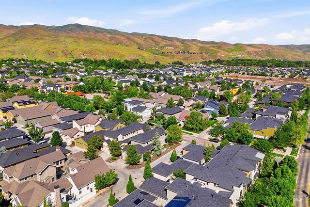 2875 S Palmatier Way, Boise, ID 83716