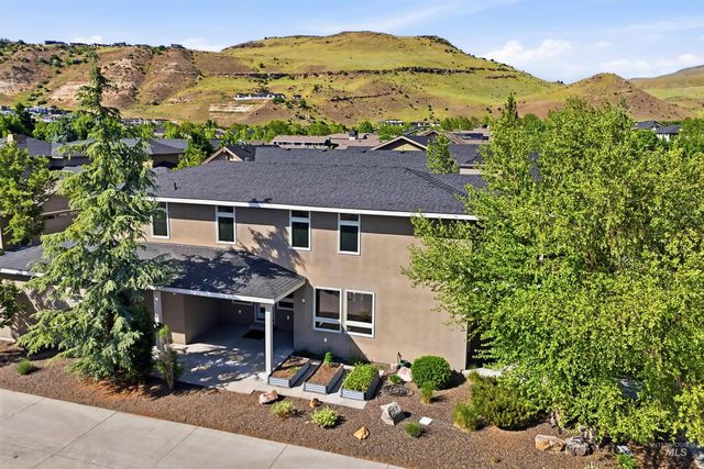 2875 S Palmatier Way, Boise, ID 83716