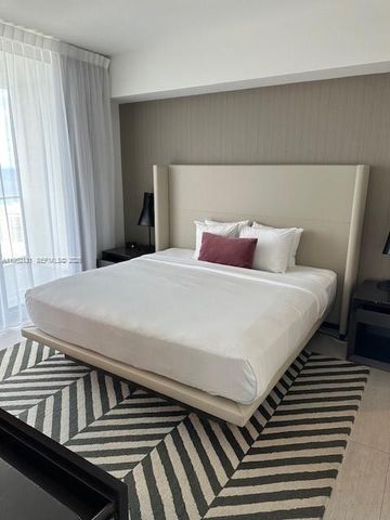 4010 S Ocean Dr R2702, Hollywood, FL 33019