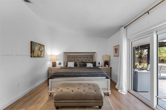 15325 SW 54th Ter, Miami, FL 33185