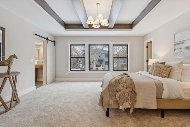 5821 Ashcroft Avenue, Edina, MN 55424