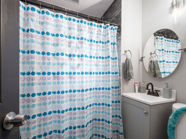 629 S Wheatland Avenue, Columbus, OH 43204