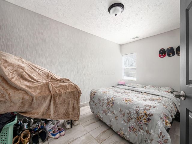 629 S Wheatland Avenue, Columbus, OH 43204