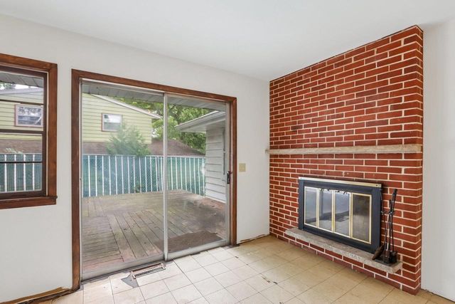 4405 Mineral Point Road, Madison, WI 53705