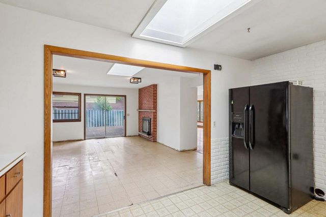 4405 Mineral Point Road, Madison, WI 53705
