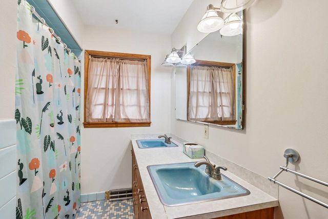 4405 Mineral Point Road, Madison, WI 53705