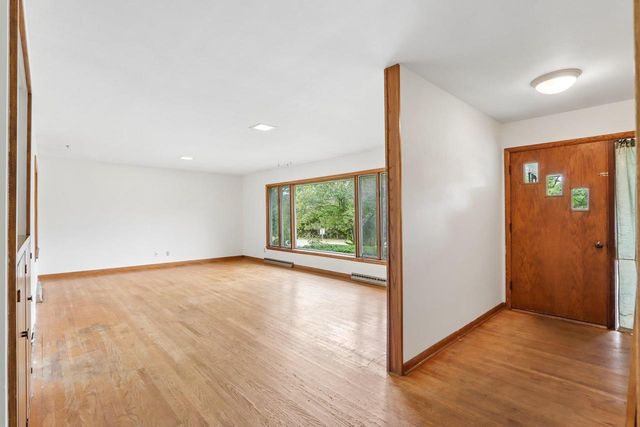 4405 Mineral Point Road, Madison, WI 53705