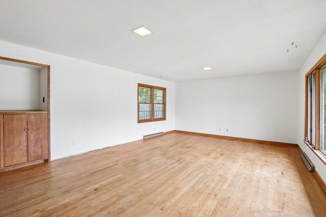 4405 Mineral Point Road, Madison, WI 53705