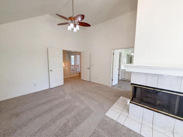 4711 Wildflower Ln, Rocklin, CA 95677