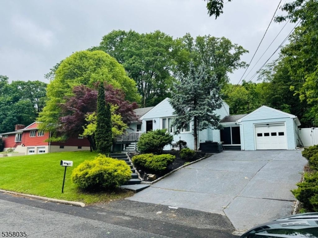 64 Dater St, North Haledon Boro, NJ 07508