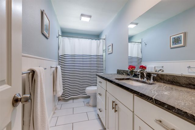 3605 Merrell Road, Dallas, TX 75229