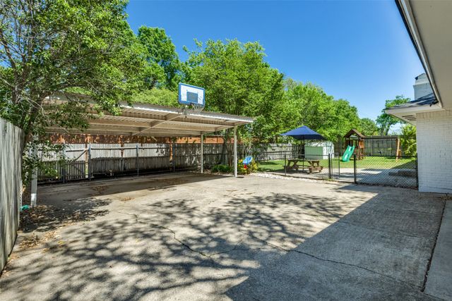 3605 Merrell Road, Dallas, TX 75229